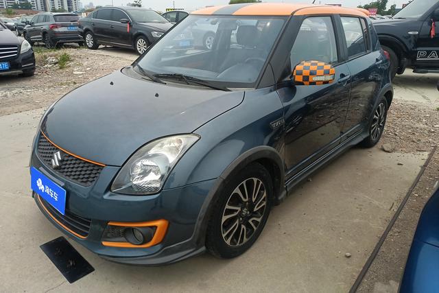 Suzuki Swift 2016 года выпуска