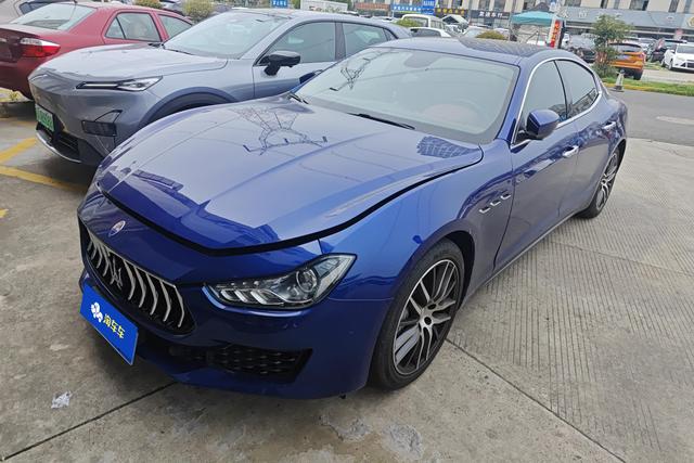 Maserati Ghibli 2018 года выпуска