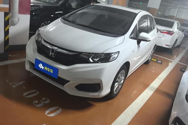 Honda Fit 2018 года выпуска