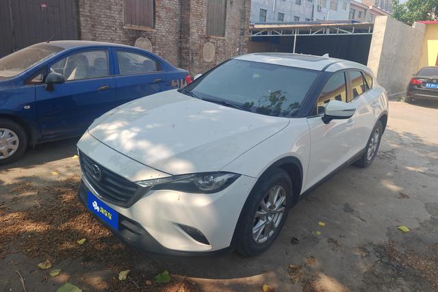 Mazda CX-4 2016 года выпуска