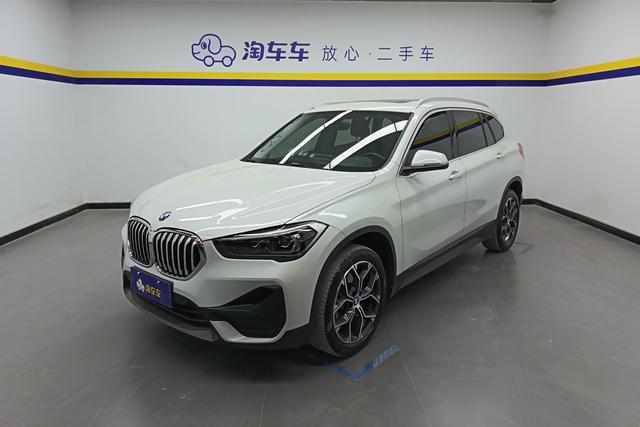 BMW X1 2021 — фото 1