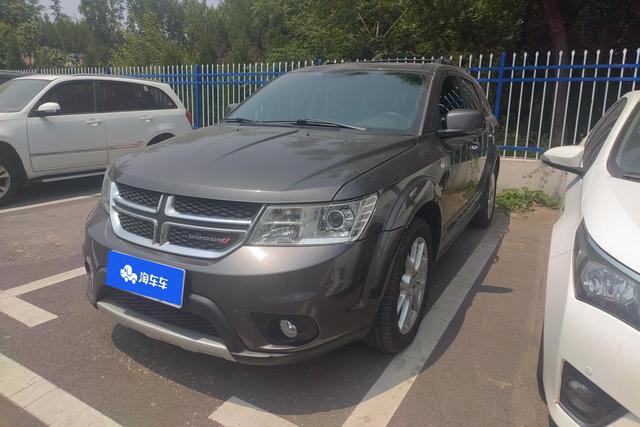 Dodge Journey 2014 года выпуска