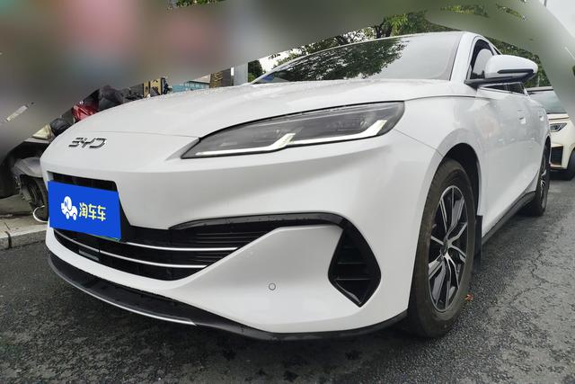 BYD Seal 2024 года выпуска