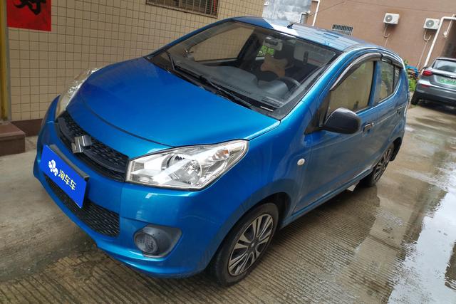 Suzuki Alto 2015 года выпуска