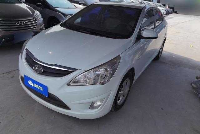 Hyundai Verna 2010 года выпуска