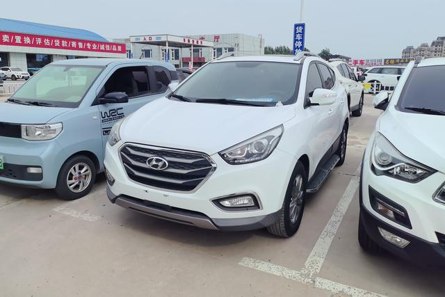 Hyundai ix35 2015 года выпуска