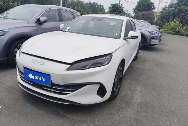 BYD Seal 2024 года выпуска