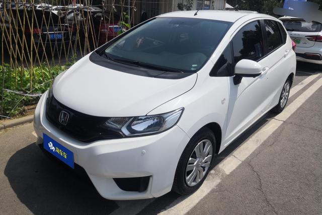 Honda Fit 2014 года выпуска