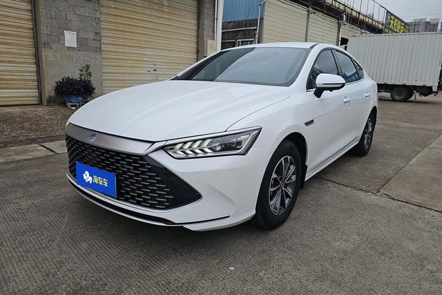 BYD Qin 2024 года выпуска