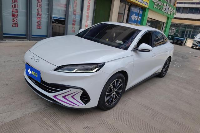 BYD Seal 2024 года выпуска