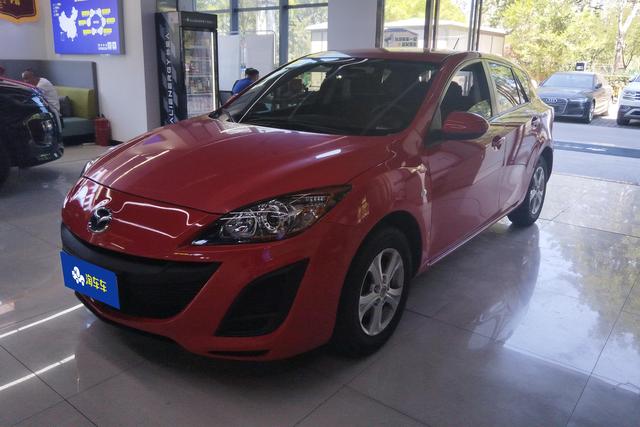 Mazda 3 2012 года выпуска