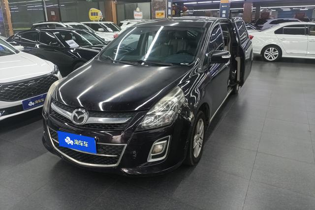 Mazda CX-8 2013 года выпуска
