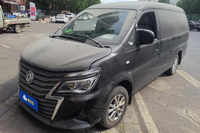 DongFeng Lingzhi M5 EV 2019 года выпуска