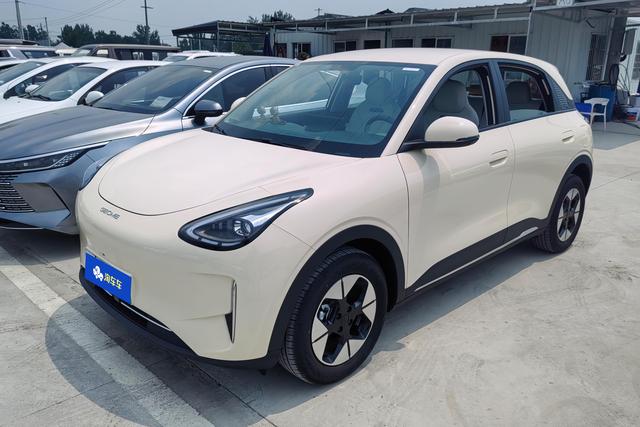 Geely Xingyuan 2025 года выпуска
