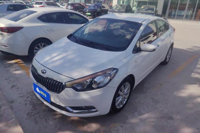 Kia K3 2015 года выпуска