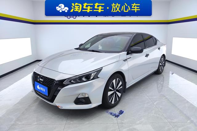 Nissan Altima 2021 года выпуска