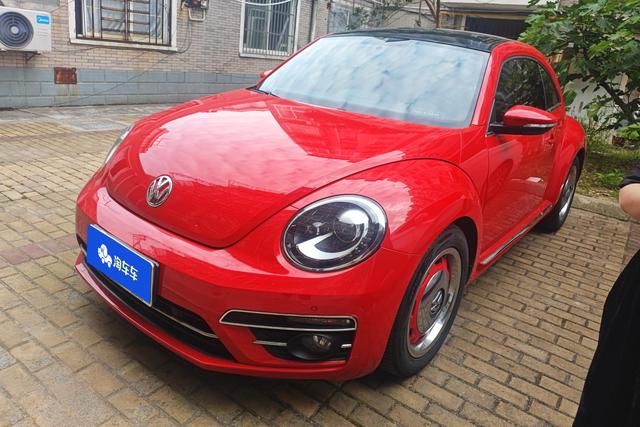 Volkswagen Beetle 2018 года выпуска