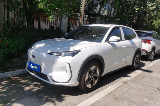 Geely Galaxy E5 2024 года выпуска