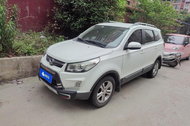 BAIC Huansu S3 2016 года выпуска