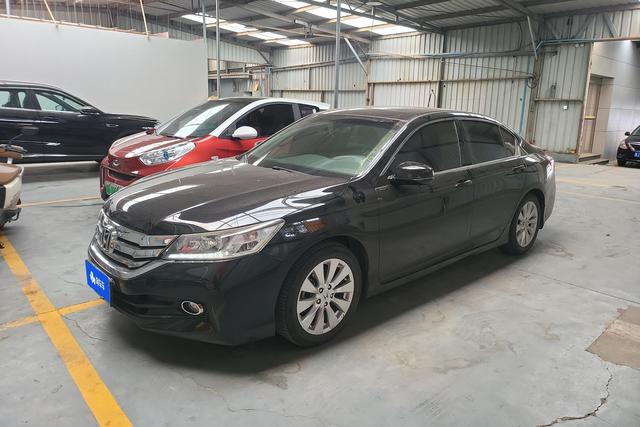 Honda Accord 2014 года выпуска