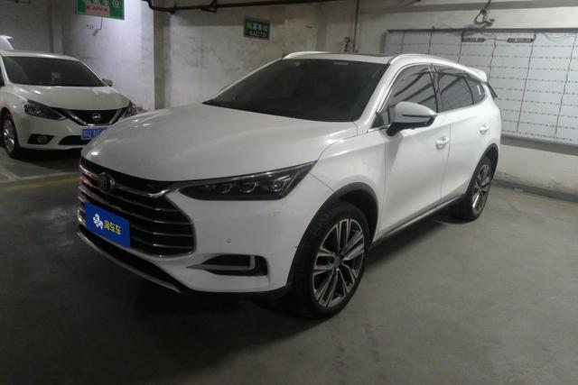 BYD Tang 2018 года выпуска