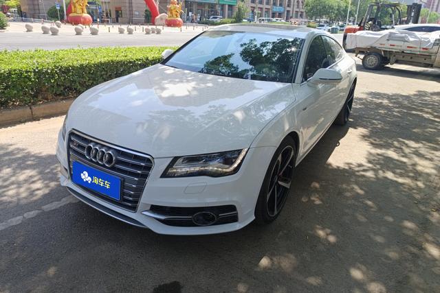 Audi A7 2013 года выпуска