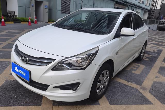 Hyundai Verna 2014 года выпуска