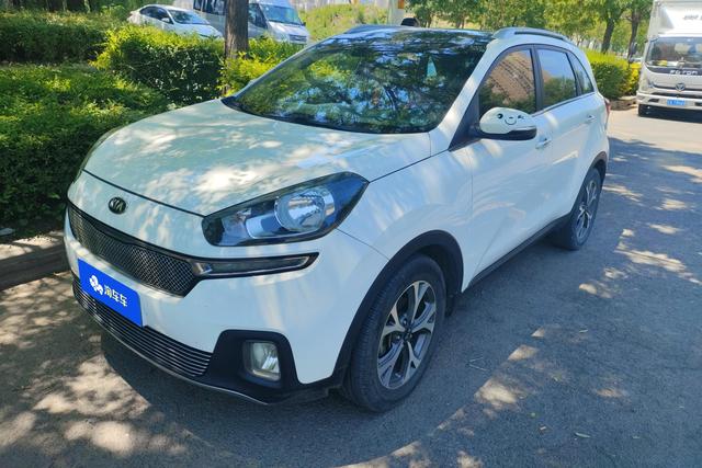 Kia Stonic 2015 года выпуска