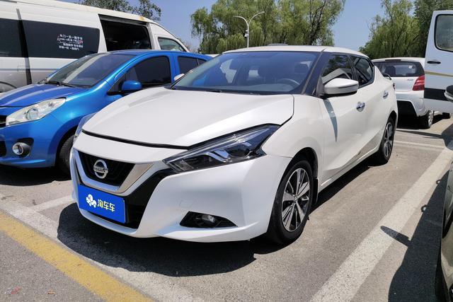 Nissan Bluebird 2016 года выпуска