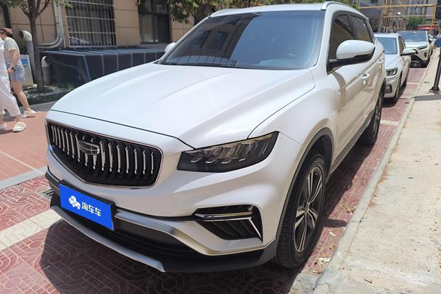Geely Haoyue 2022 года выпуска