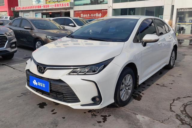 Toyota Corolla Cross 2021 года выпуска