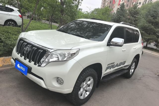 Toyota Land Cruiser Prado 2015 года выпуска