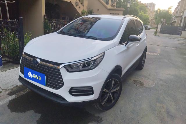 BYD Yuan 2018 года выпуска