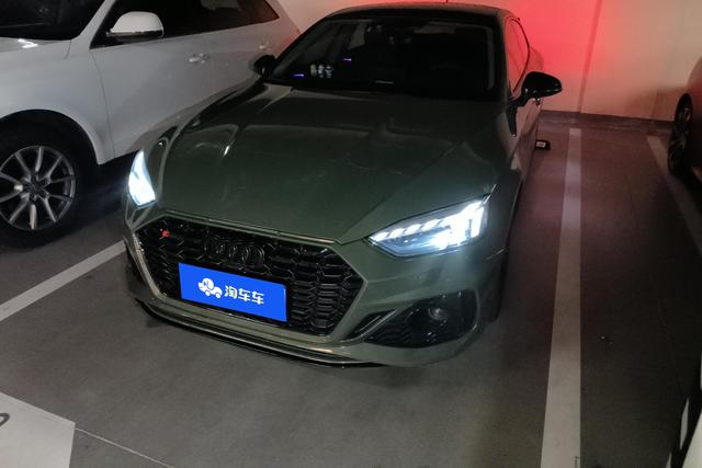 Audi A5 2021 года выпуска