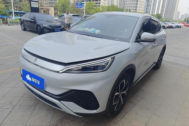 BYD Yuan 2023 года выпуска