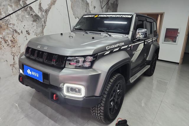 BAIC Beijing BJ40 2021 года выпуска