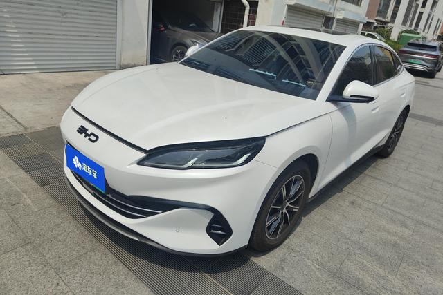 BYD Seal 2024 года выпуска