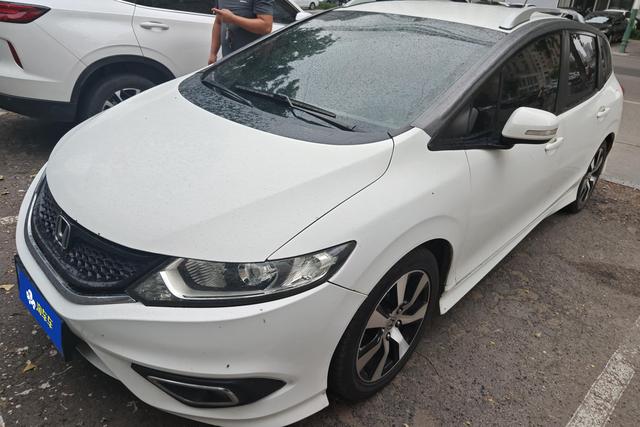 Honda Jade 2014 года выпуска