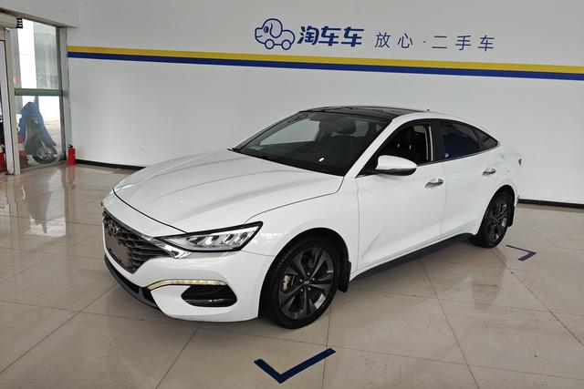Hyundai Elantra 2019 года выпуска