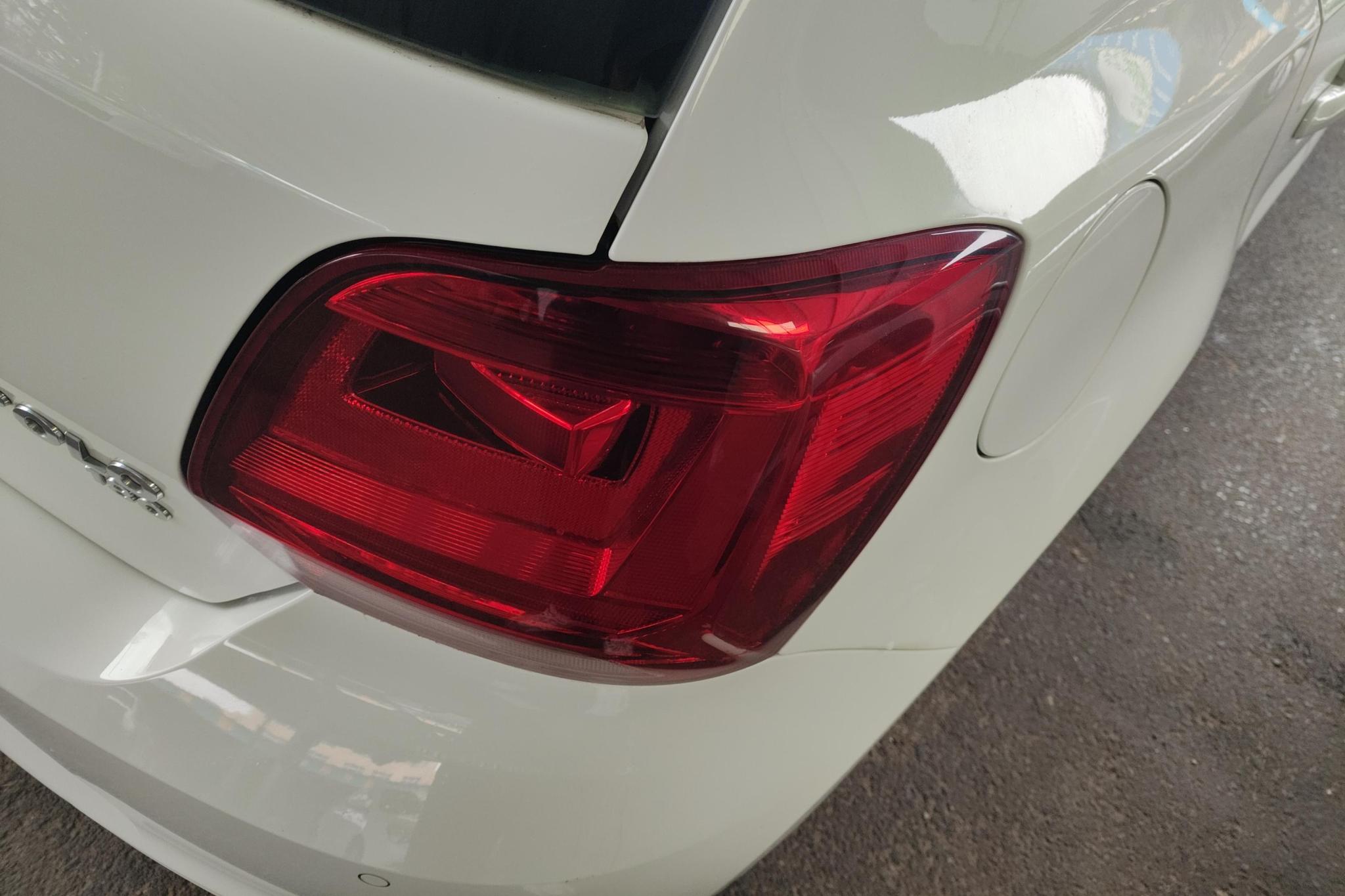 Volkswagen Polo 2018 1.5L AT