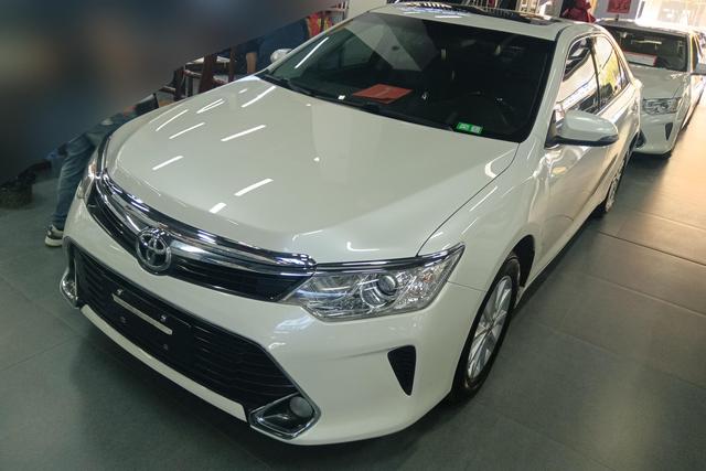 Toyota Camry 2016 года выпуска