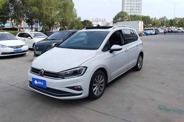 Volkswagen Golf Sportsvan 2019 года выпуска