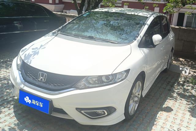 Honda Jade 2013 года выпуска