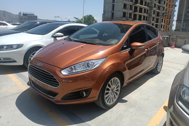 Ford Fiesta 2014 года выпуска