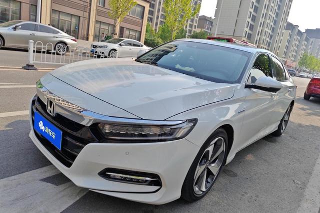 Honda Accord 2018 года выпуска