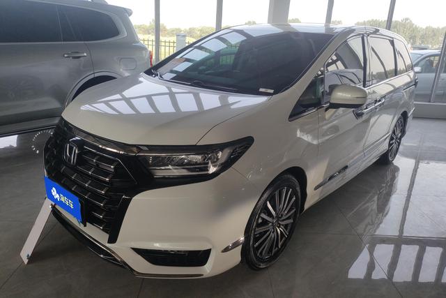 Honda Elysion 2022 года выпуска