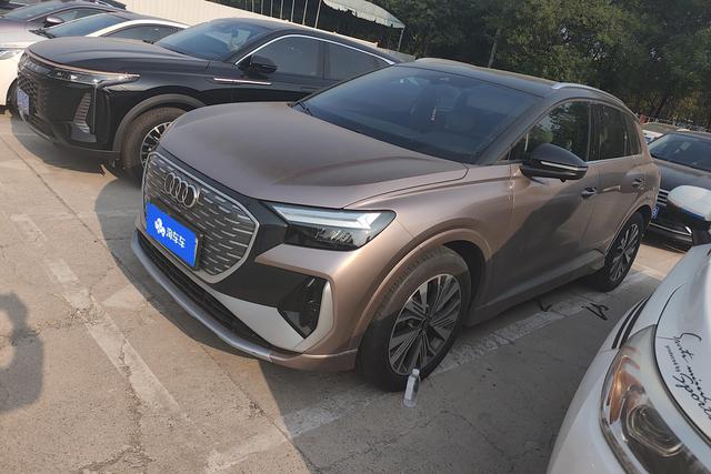 Audi Q4 2022 года выпуска