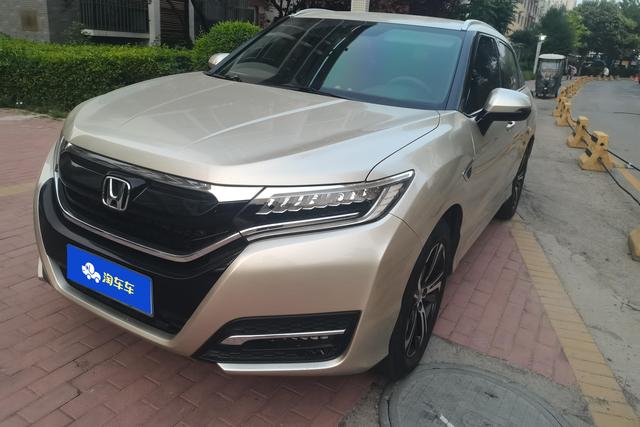 Honda Avancier 2017 года выпуска