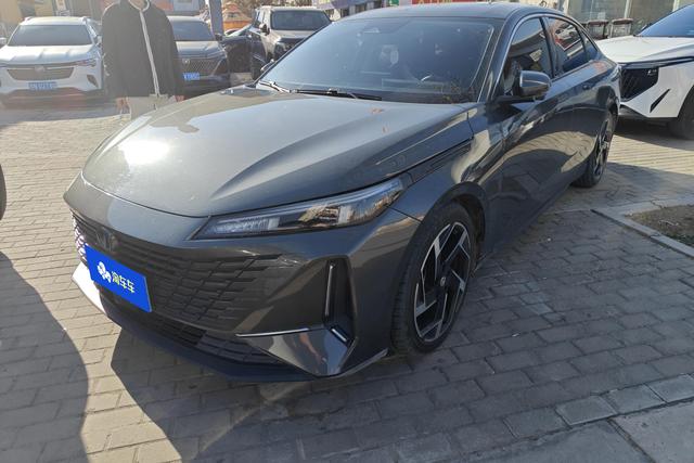 Changan Lamore 2023 года выпуска