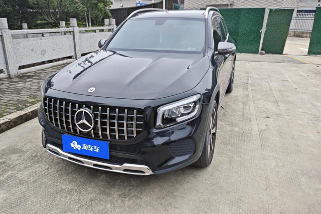 Mercedes-Benz GLB AMG 2022 года выпуска